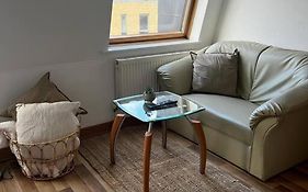 Quirky Studio Flat Selfcontained
